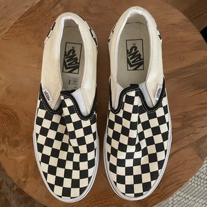 Checker vans worn 1 time